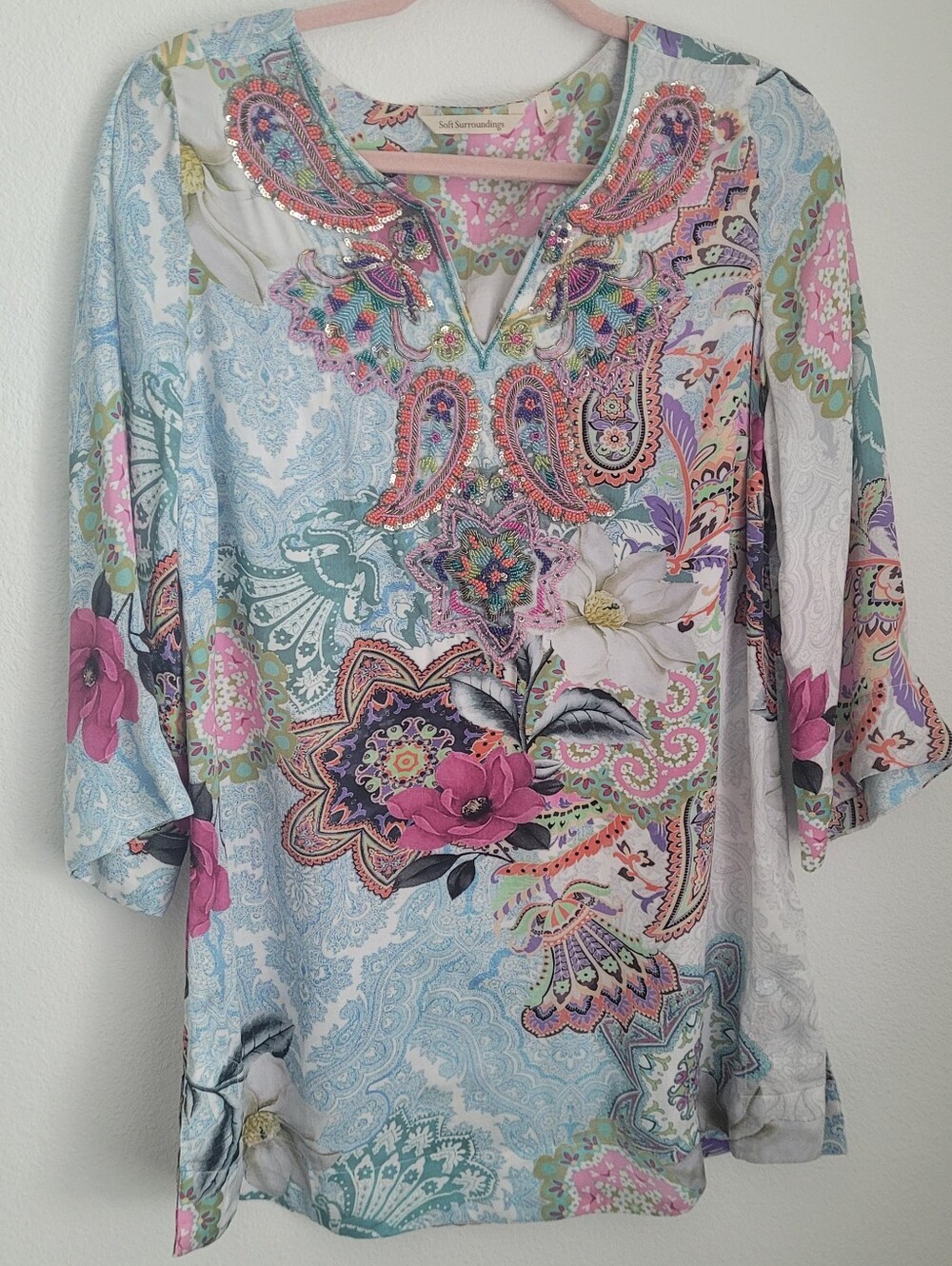 Soft Surroundings Beaded Paisley Floral V-Neck Tunic Top Blue Pink Size S